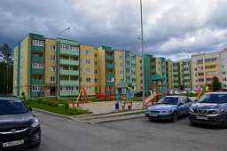 Пятиэтажный многоквартирный жилой дом. Полевской
